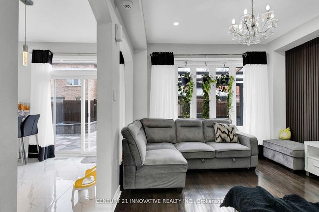17 Arfield Ave, House other with 5 bedrooms, 5 bathrooms and 2 parking in Ajax ON | Image 9