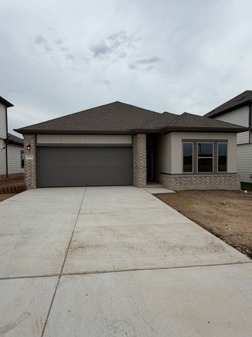 25533 Flora Bella Ln, Elgin, TX, 78621 | Card Image