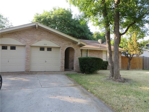502 Tanglewood Dr, Georgetown, TX, 78628-3425 | Card Image