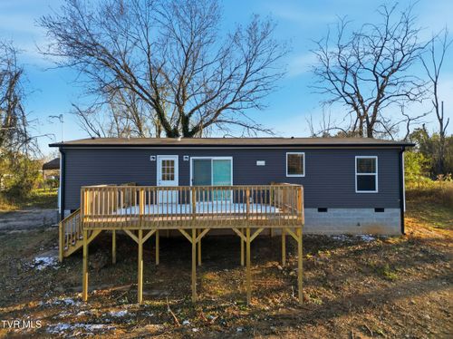 135 Gamble Ln, La Follette, TN, 37766-4624 | Card Image