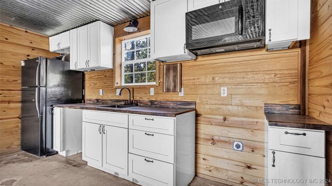 17223 County Road 3660, House other with 1 bedrooms, 1 bathrooms and null parking in Stonewall OK | Image 11