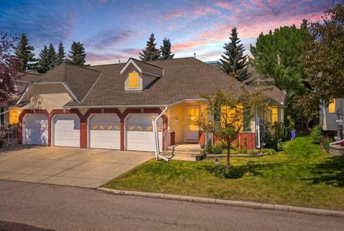 128 Sienna Park Green Sw, Calgary, AB, T3H3N7 | Card Image
