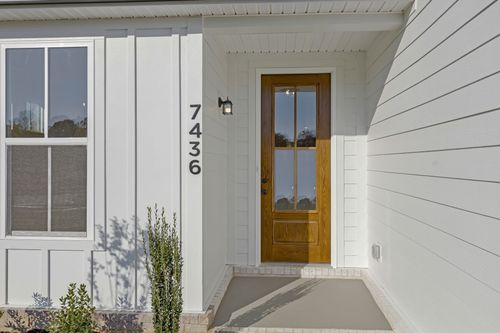 211 Cornice Dr, La Vergne, TN, 37086-2148 | Card Image