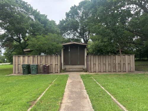 4723 N Loy Lake Rd, Sherman, TX, 75092-6719 | Card Image