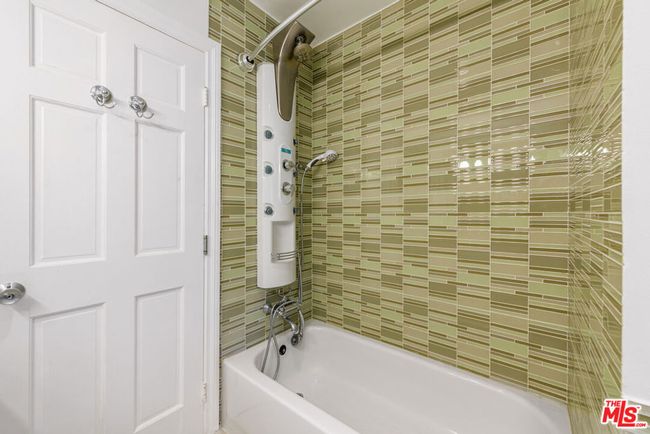 8760 White Oak Ave, House other with 4 bedrooms, 4 bathrooms and 2 parking in Sherwood Forest CA | Image 33