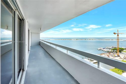 apt-2006-1627 Brickell Ave, Miami, FL, 33129-1250 | Card Image