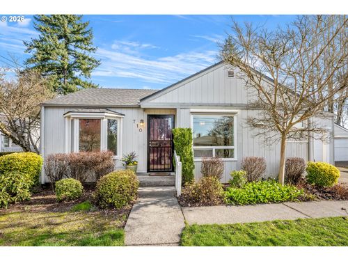 710 Ne 110th Ave, Portland, OR, 97220 | Card Image