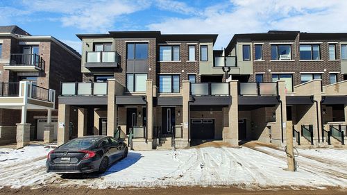 32 Melmar St, Brampton, ON, L7A5K6 | Card Image