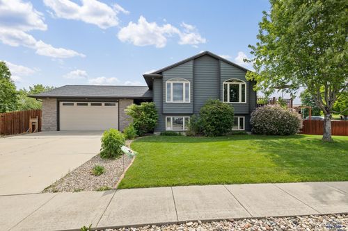 2909 Hoefer Ave, Rapid City, SD, 57701-7266 | Card Image