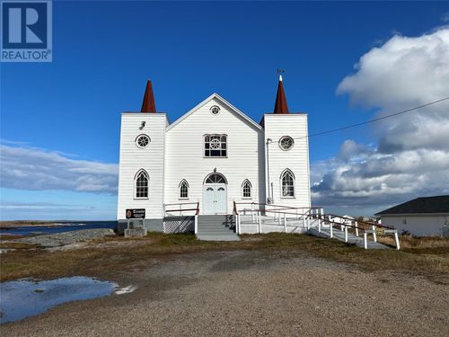 122 Main Street, Newtown, NL, A0G3L0 | Card Image