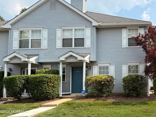 877 Mariposa Ct, Morganville, NJ, 07751-1760 | Card Image