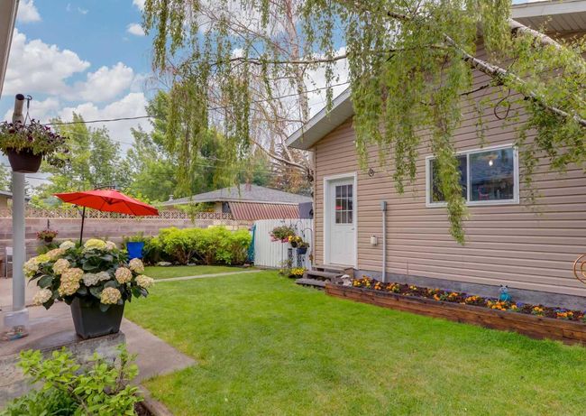 1040 16 Street Ne, House other with 5 bedrooms, 2 bathrooms and 3 parking in Calgary AB | Image 5