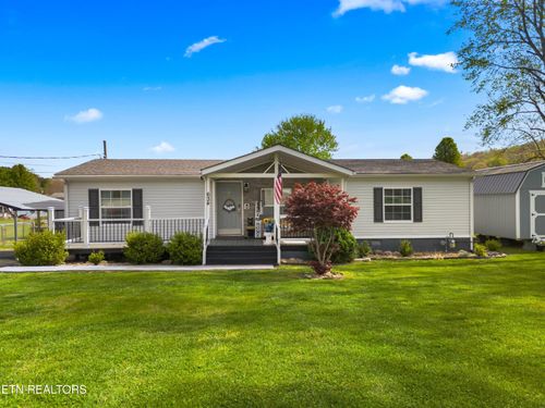 634 Nursery Rd, Dandridge, TN, 37725 | Card Image