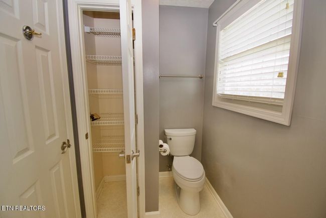 120 Windsor Dr, House other with 3 bedrooms, 3 bathrooms and null parking in Maryville TN | Image 35