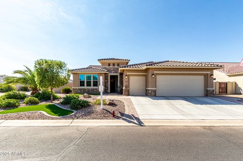 4801 W Buckskin Dr, Eloy, AZ, 85131-8004 | Card Image