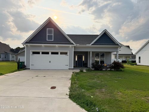 3804 Belfair Dr, Winterville, NC, 28590-1437 | Card Image