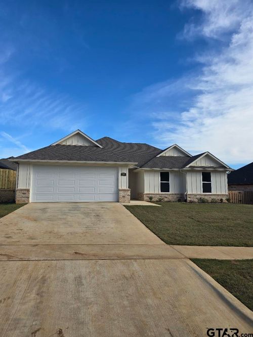 905 Alex Dr, Whitehouse, TX, 75791-1247 | Card Image