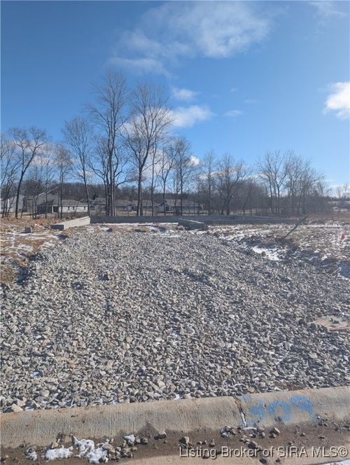 2060 Derby Way, Memphis, IN, 47143 | Card Image