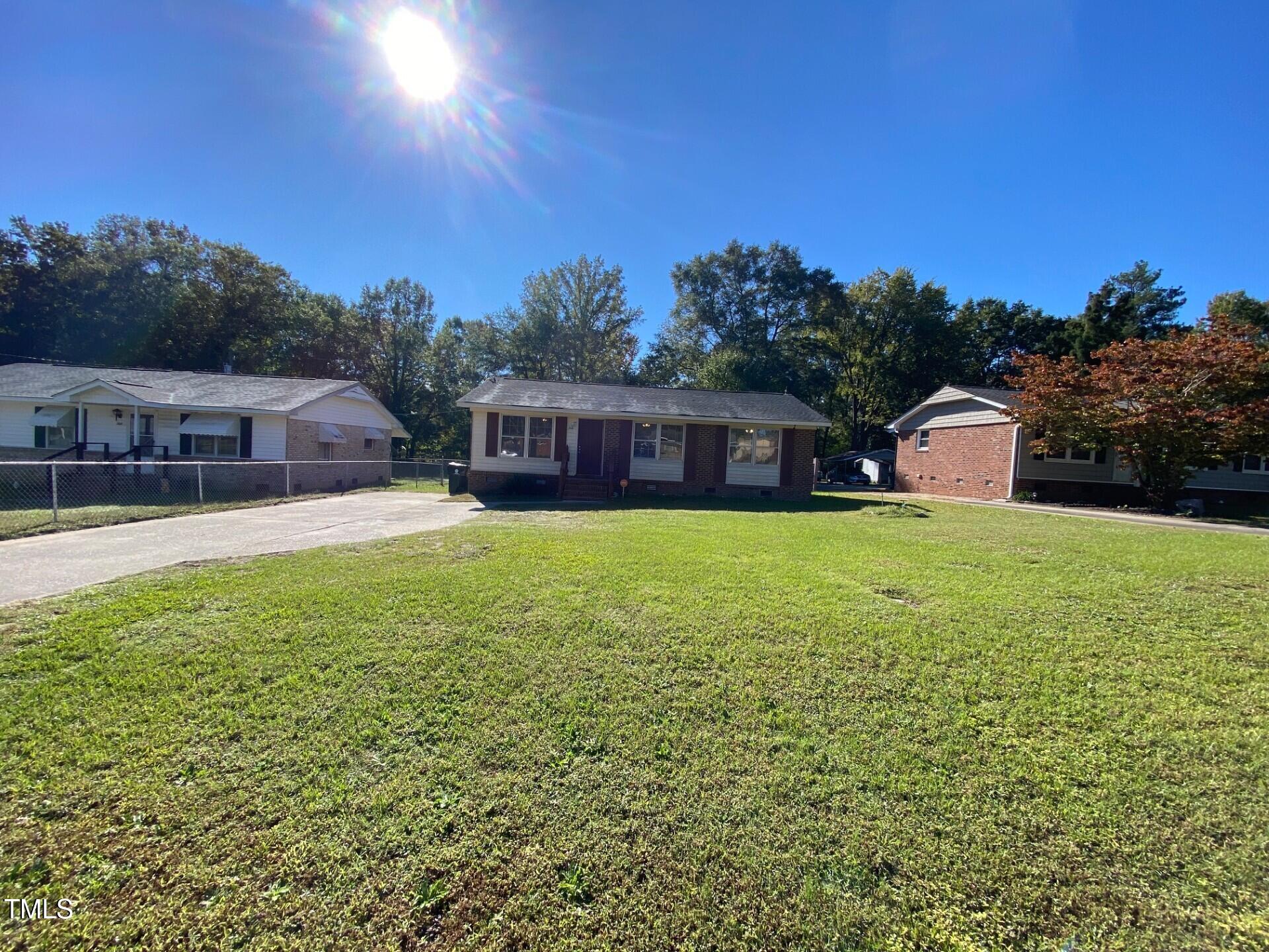 Vance St, Zebulon, NC 27597