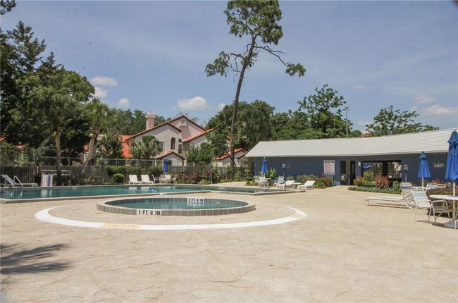 610 - 610 Heatherton Vlg, Townhouse with 2 bedrooms, 2 bathrooms and null parking in Altamonte Springs FL | Image 10