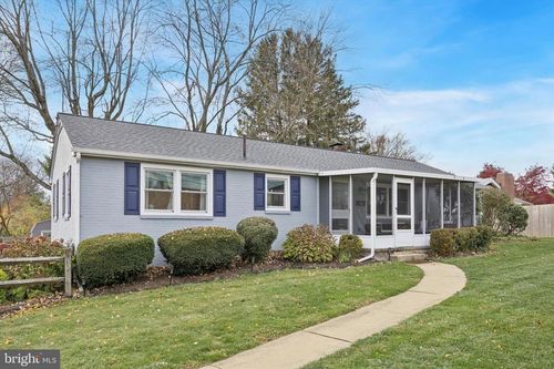 850 S Matlack St, WEST CHESTER, PA, 19382-4955 | Card Image