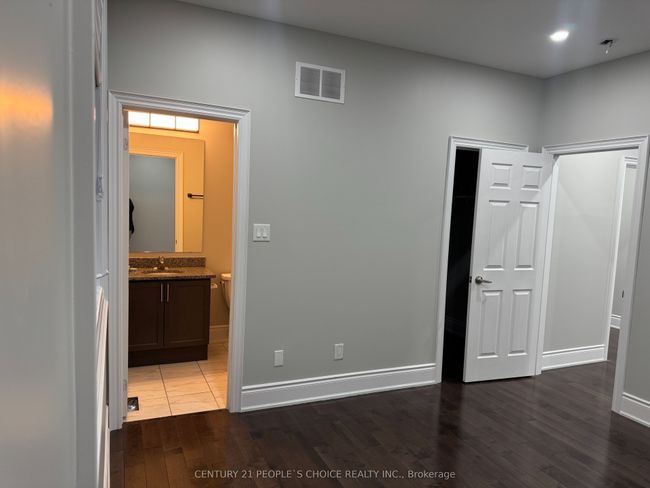 41 Trail Rider Dr, House other with 8 bedrooms, 7 bathrooms and 2 parking in Brampton ON | Image 9