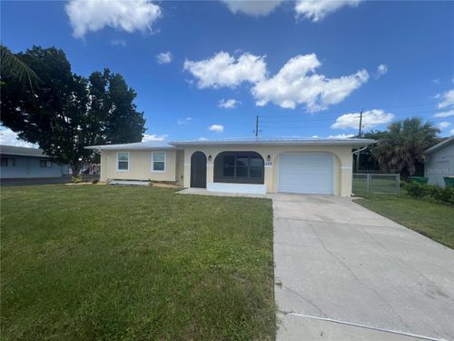 488 N Spring Lake Blvd, Port Charlotte, FL, 33952-6446 | Card Image