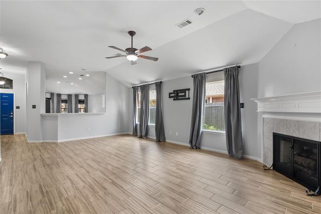 14925 Cypress Ridge Grove Ln, House other with 3 bedrooms, 2 bathrooms and 2 parking in Cypress TX | Image 15