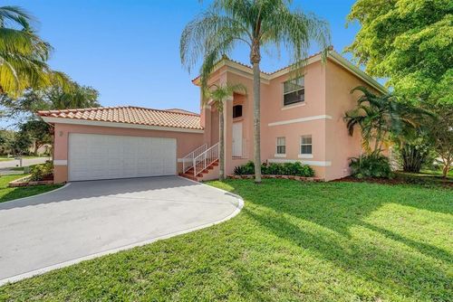 6602 Geneva St, Lake Worth, FL, 33467-7662 | Card Image