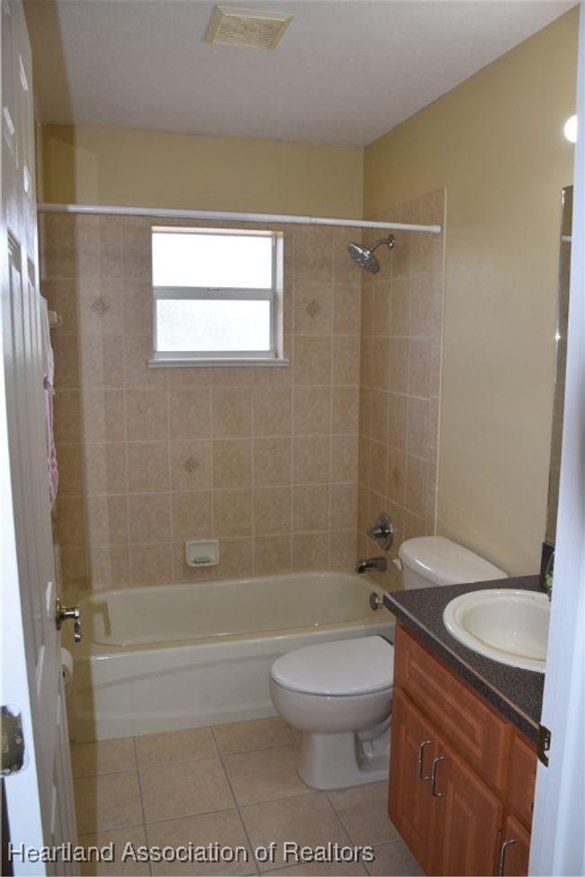 1514 Summer Rd, House other with 4 bedrooms, 2 bathrooms and null parking in Lake Placid FL | Image 17