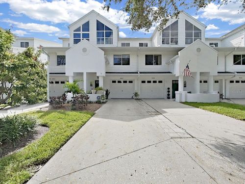 89-9802 Indian Key Trl, SEMINOLE, FL, 33776-1068 | Card Image