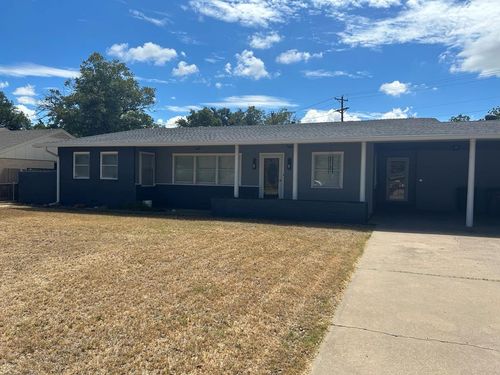 2529 W Avenue K, San Angelo, TX, 76901-3748 | Card Image