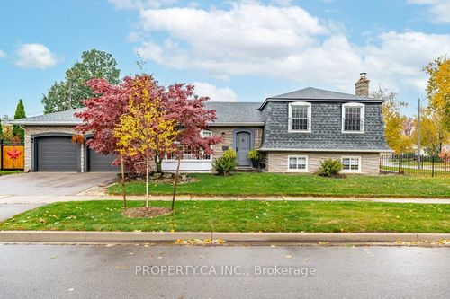 4367 Kerry Dr, Burlington, ON, L7L1W2 | Card Image