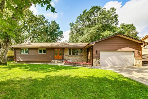 10010 Grouse St Nw, Coon Rapids, MN, 55433-5534 | Card Image