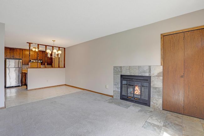8624 S Maplebrook Cir, Townhouse with 2 bedrooms, 1 bathrooms and null parking in Brooklyn Park MN | Image 6