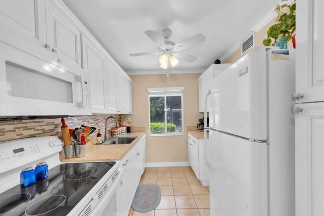 APT-109 - 2060 Marilyn St, Condo with 2 bedrooms, 2 bathrooms and null parking in CLEARWATER FL | Image 8
