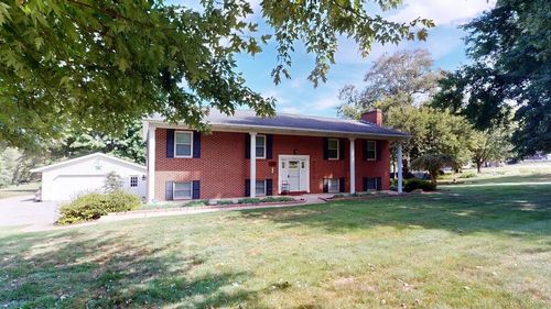 290 Willow Drive, Plymouth, OH, 44865 | Card Image