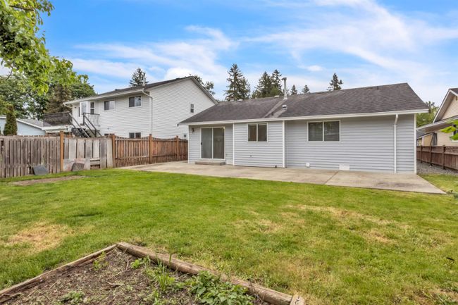 23745 119 B Avenue, House other with 3 bedrooms, 1 bathrooms and 6 parking in Maple Ridge BC | Image 35
