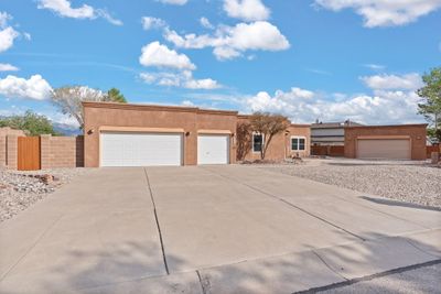 608 El Torero Drive Se, House other with 3 bedrooms, 2 bathrooms and null parking in Rio Rancho NM | Image 2