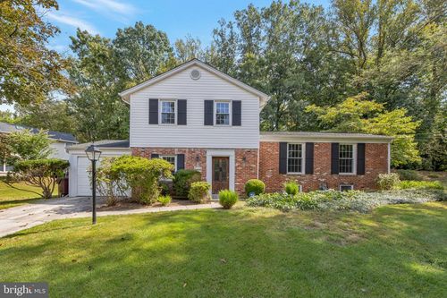 11509 Parkedge Dr, Rockville, MD, 20852-3728 | Card Image