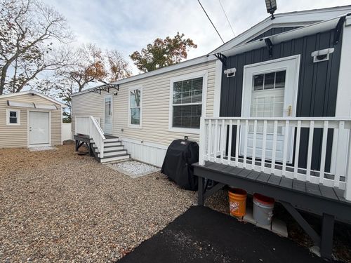 17-103 Newbury St, Danvers, MA, 01923-1063 | Card Image