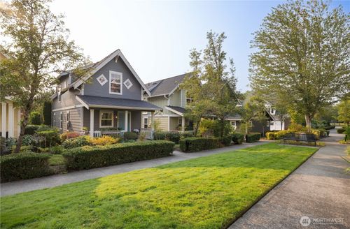 1787 26th Walk Ne, Issaquah, WA, 98029-3654 | Card Image