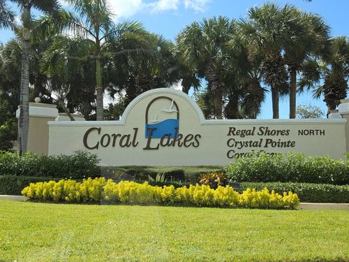 205-12529 Imperial Isle Dr, Boynton Beach, FL, 33437-7200 | Card Image