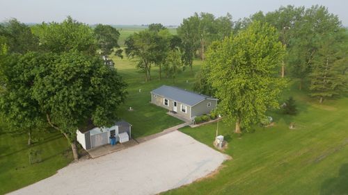 31651 N 3000 East Rd, Dwight, IL, 60420-8073 | Card Image
