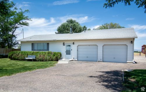 145 E Center St, Lynndyl, UT, 84640-7709 | Card Image