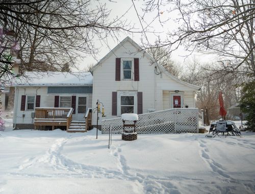 1712 New York Ave, Lansing, MI, 48906-4544 | Card Image
