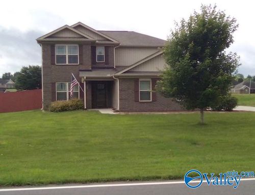 376 Charley Patterson Rd, New Market, AL, 35761-8906 | Card Image