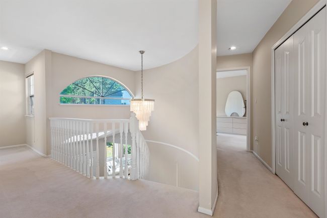 5911 Sunset Street, House other with 5 bedrooms, 3 bathrooms and 4 parking in Burnaby BC | Image 19