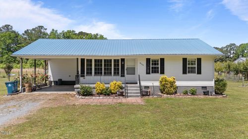 8163 Julian Rd, Dunn, NC, 28334-5357 | Card Image