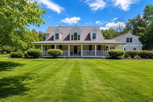 227 8 Lots Rd, Sutton, MA, 01590-1020 | Card Image